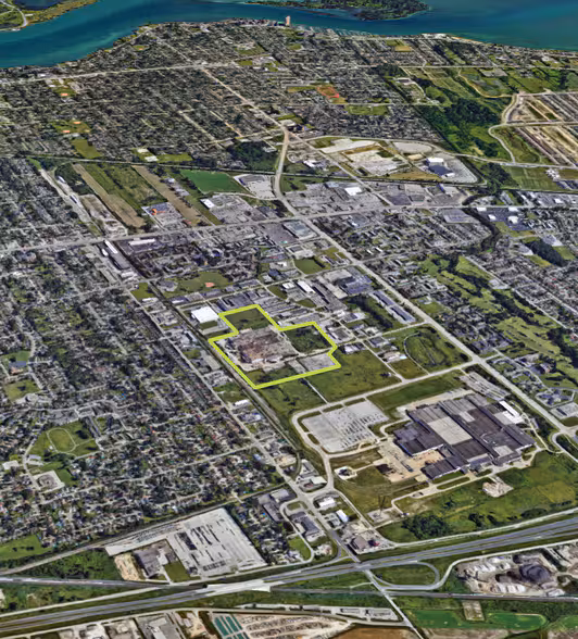 Property at 6500 Cantelon Drive in Windsor highlighted in an aerial image